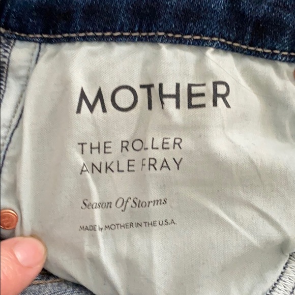 MOTHER The Roller Ankle Fray Size 27 - Picture 2 of 4